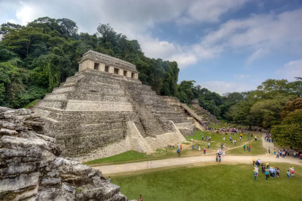 Sitio Arqueológico en Chiapas en la Ruta del Tren Maya