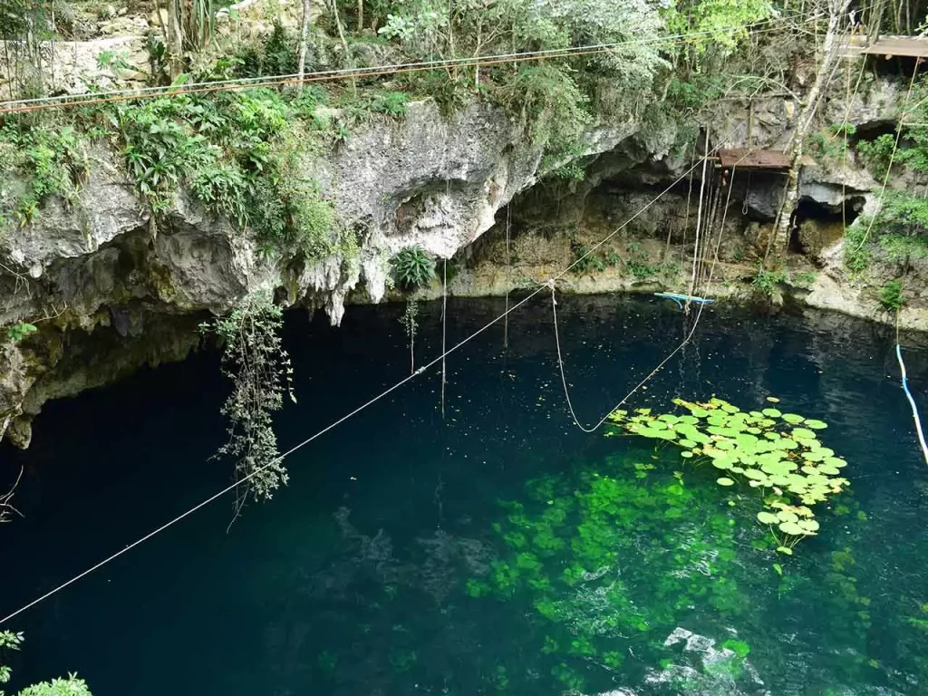 Cenote Kin Há