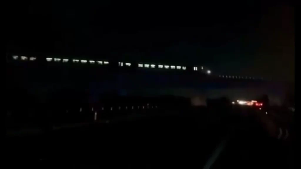 Tren Maya de Noche