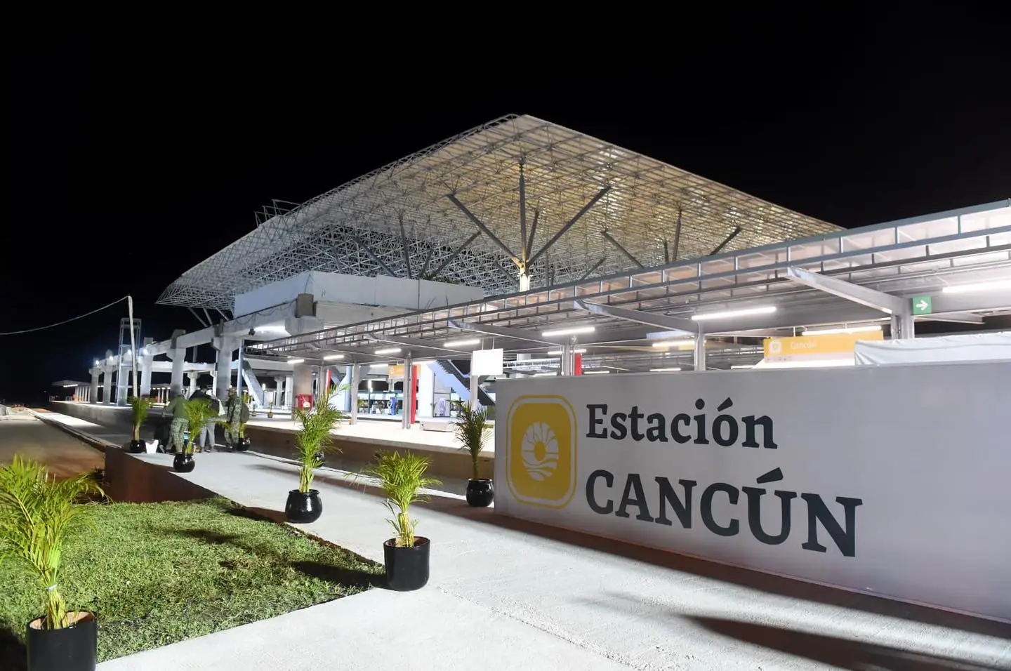 Estación Cancún Aeropuerto en el Tren Maya